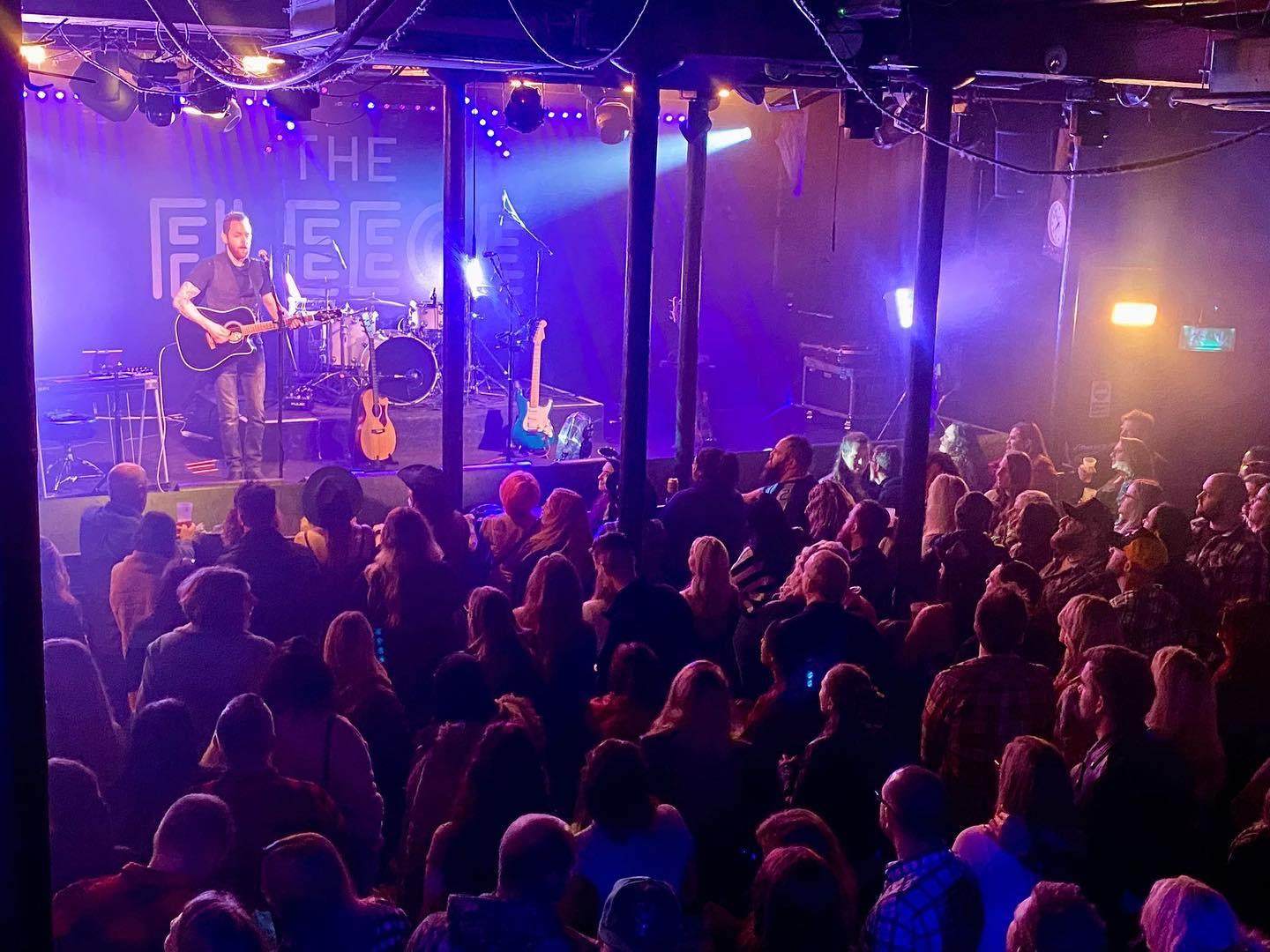 Shea Rafferty playing at the Fleece in Bristol